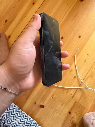 IPhone 15 Pro, 128 GB, Blue Titanium, Simsiz şarj, Face ID — 4