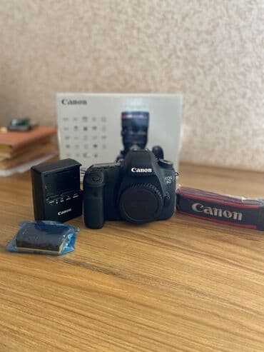 фотоаппарат canon 6d mark 2: 📷Canon 6D body ❇️Probeg: 8-9K ❇️Cəmi 7-8 dəfə işləniv ❇️Göründüyü — 3