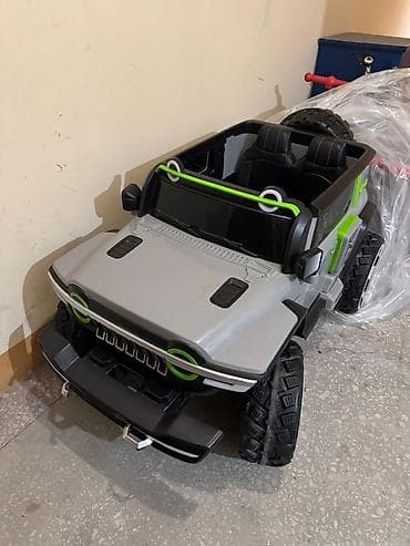 Uşaq üçün elektrikli mini jeep - Korpus: boz-qara rənglərdə, yaşıl — 3