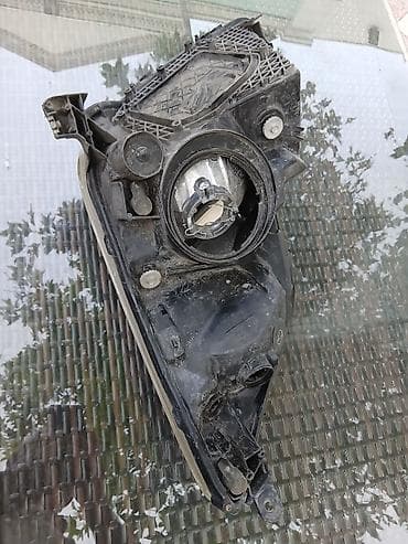 ariston 20l: Sağ, Yaxın və uzaq vuran işıqlar Toyota, Orijinal, Yaponiya, İşlənmiş — 4
