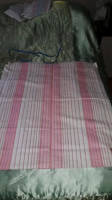 Döşək üzləri: Sovetin çay dəsmallı eni 85sm. Metrəsi 7 man — 1