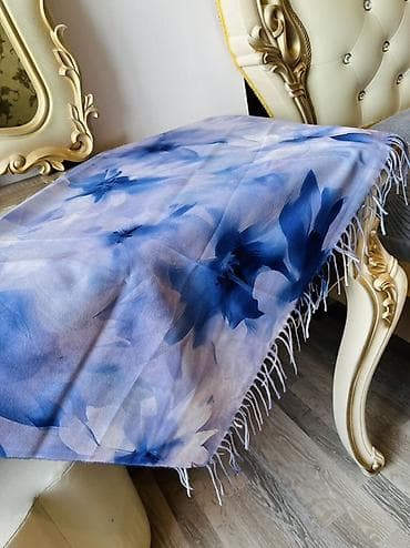 ad gunu ucun ev bezekleri: Kəşmir şal/atkı - Material: Kəşmir (etiketli) - Dizayn: Akvarel — 2