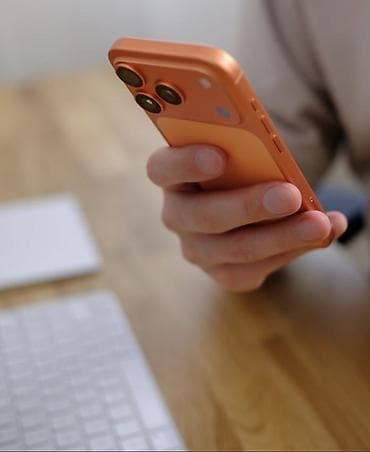mini smart box: IPhone 17 Pro, 256 GB, Narıncı, Kredit, Face ID — 2