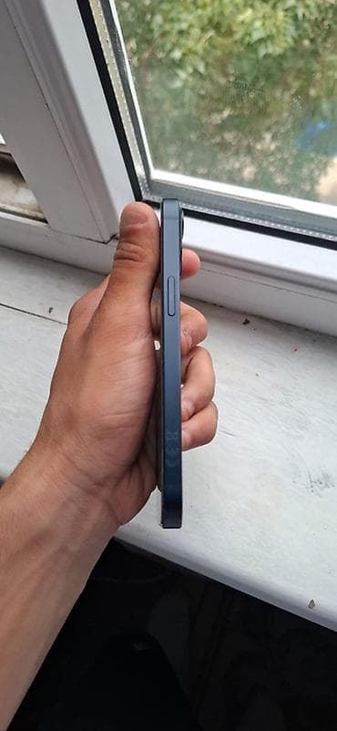 ayfon yeni: IPhone 13, 128 GB, Göy, Face ID — 6