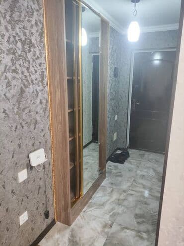 kredit tek sexsiyyet vesiqesi ile: Nizami rayonu,8 KM Bazarın arxası, MƏLHƏM klinikası və 220 məktəbin — 10