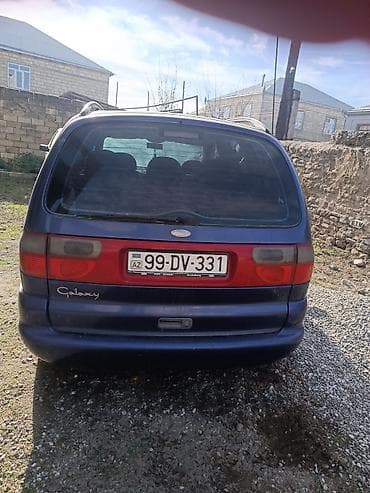 yan guzgulər s: Ford Galaxy: 2 l | 1998 il 500000 km Van/Minivan — 1