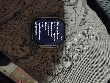 Apple Watch Ultra, model A297 (ekranda göstərilir). Kvadrat korpus — 3