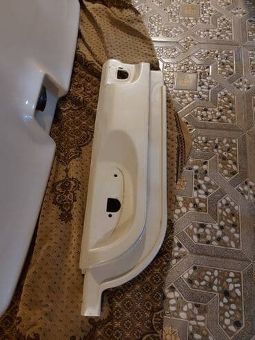 prius ön şüşə: Toyota HİLUX, 2017 il, Yaponiya, Ödənişli çatdırılma — 4