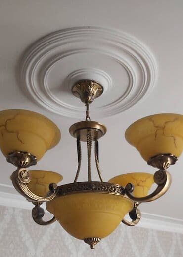 Güzgülər: Çılçıraq, 4 lampa — 2