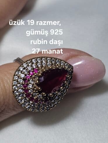 qizil adlarin yazilmasi: Dəstə daxildir: Üzük, Sırğa, Boyunbağı, 1 g — 8