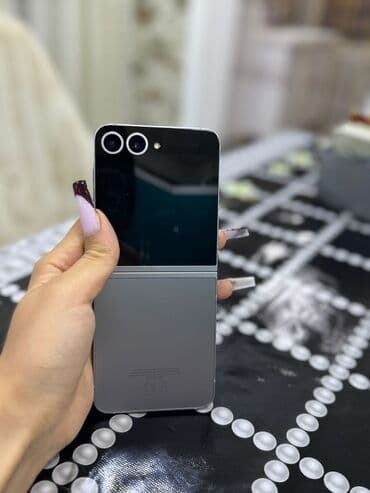 samsung oled: Samsung Z Flip, 256 GB, rəng - Qızılı, Barmaq izi — 4