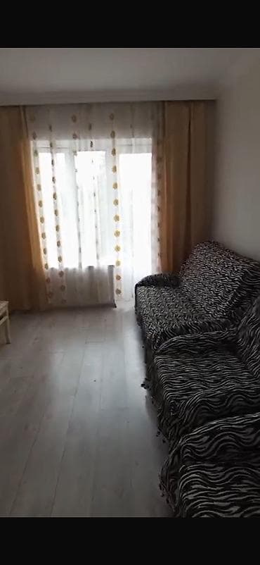 Sabuncu rayonu bakixanov qesebesi yol kenari balkonu var Menzil yeni — 8