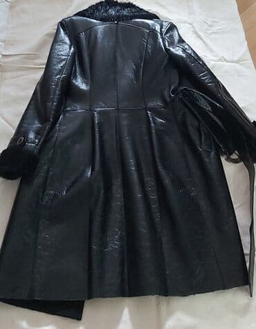 женские кожаные косухи: Кожаное пальто,,б/у,в идеальнейшем состоянии,двубортное,натуральная — 2