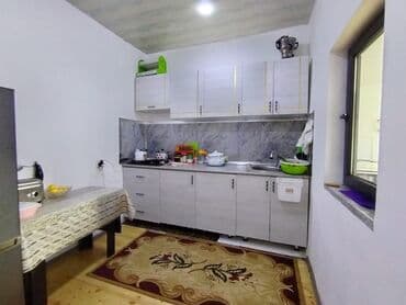 3 otaqlı, 82 kv. m, Kredit yoxdur, Yeni təmirli