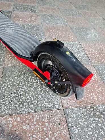 skoter: Segway Ninebot elektrik skuter. idiyal vəziyyətdedir 15 20klometir — 4