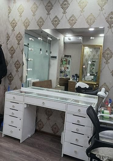Salon guzgusu satilir Olcu. 1.80 Qiymət 180 azn Əla vəziyyətdədir lalafo.az -da Salon guzgusu satilir Olcu. 1.80 Qiymət 180 azn Əla vəziyyətdədir