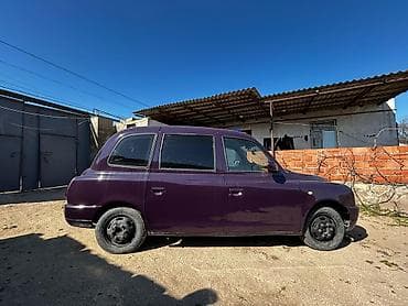 Mini : 2.5 l | 2011 il 60000 km Van/Minivan — 7