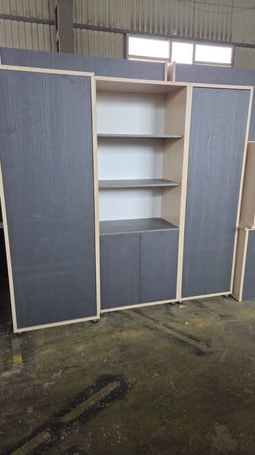 спальный шкаф купе: Ofis mebelləri dəsti - 1 qapılı hündür dolab: açılan qapı, metal — 10