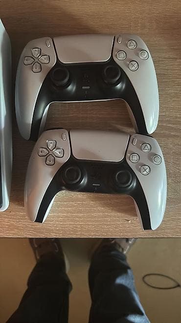 televizor platası: PlayStation 5 (ağ rəng) oyun konsolu seti Xüsusiyyətlər: - Model — 3