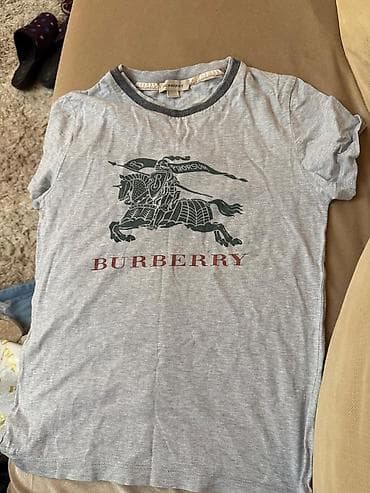 Futbolkalar: Futbolka, Oğlan üçün, 9 - 10 yaş, Burberry — 1