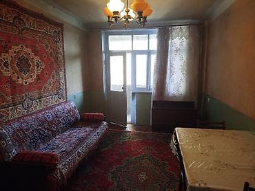 ev satdiq: Mənzil satılır. Bina leninqrad proyekti di. 100 kvatratdı .Mənzil — 10