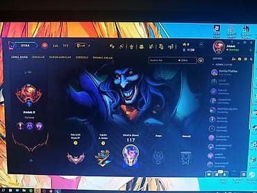 oyun sukanları: Məhsul: League of Legends (LoL) hesabı Xüsusiyyətlər: - Server: LoL — 1