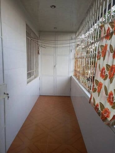 sumqayit 6 ci mikrorayon: Bakı, 3 otaqlı, Köhnə tikili, m. Neftçilər, 81 kv. m — 10