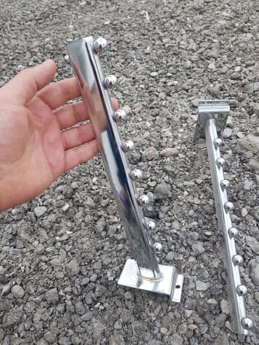 вешалка для брюк и рубашек напольная: Mağaza asılqanı üçün metal “toplu” konsollar dəsti. - Material: xrom — 7