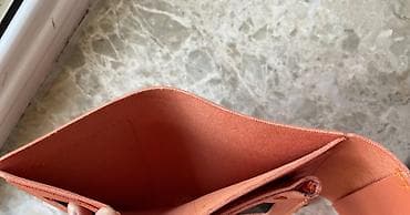 massimo dutti ispaniya: Narıncı rəngli kompakt pulqabı - Material: yumşaq süni dəri, səliqəli — 4