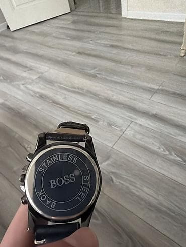 Qol saatı, Hugo Boss, rəng - Qara