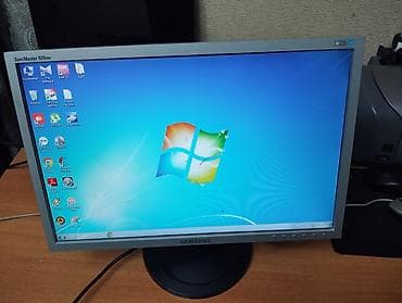 oval samsung tv: LCD Monitor Samsung SyncMaster Model: 920NW — 3