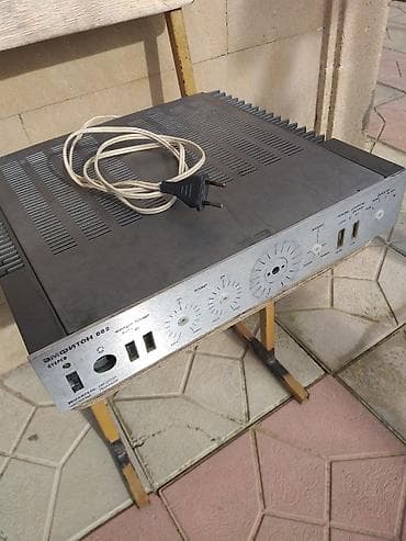 Микрофоны: Amfiton səsqücləndirici trans icində işləkdi səsqücləndirici yığanlar — 7