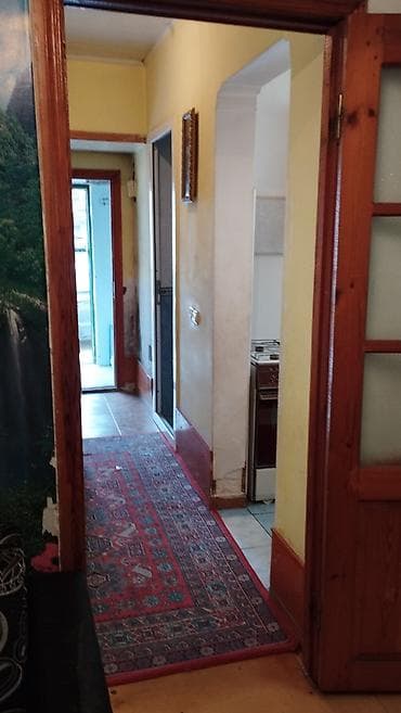 qaxda kirayə ev: 45 kv. m, 2 otaqlı — 3
