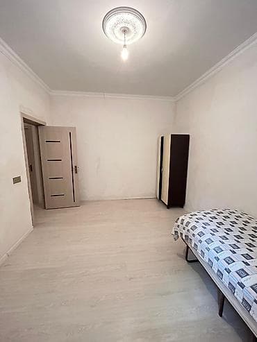 2 mərtəbəli həyət evi - Plan: 2 mərtəbə, geniş işıqlı otaqlar; yuxarı — 8
