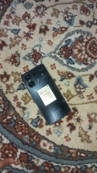 телефон fly bl9103: Xiaomi 13 Pro, цвет - Черный, 
 Сенсорный — 7