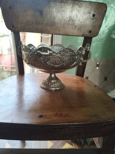 aksesuar qabi: Antik üslubda metal meyvə/güllə qabı - Material: metal (gümüşü rəng) — 1