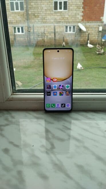 komputer windows 10: Realme C67, 256 GB, rəng - Qara, Sensor — 2