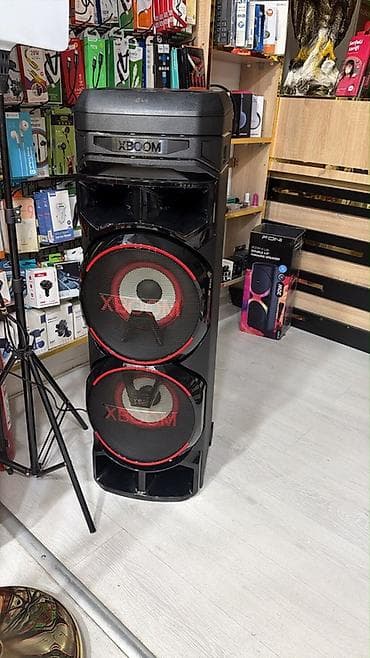 LG XBOOM partnyor səsgücləndirici - Güclü qüllə tipli akustik sistem
