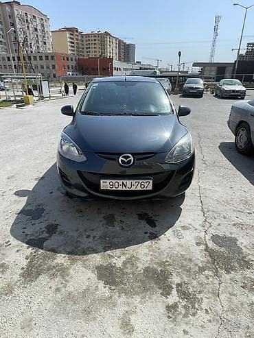 Мототранспорт: Mazda 2: 1.5 л | 2011 г. Хэтчбэк — 4