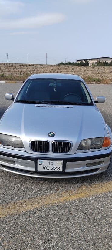 BMW 3 series: 2 l | 2002 il Sedan