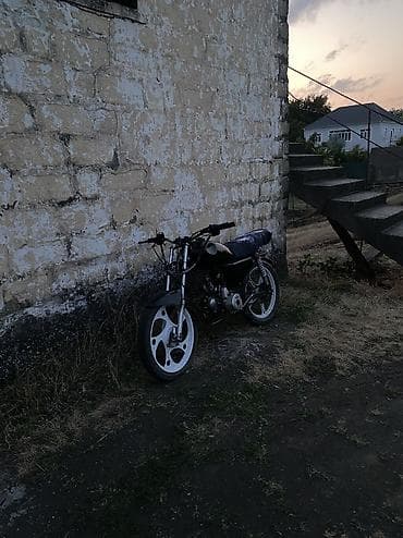 gurcustan ford bazari: AF50 SATILIR 80 CC BÖYÜK KUBNAN BARTER EDİREM ÜSTÜNDE QOZ KİMİ AYFON — 3