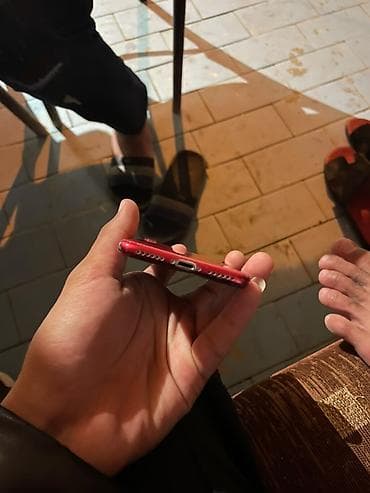 iphone mini: IPhone SE 2020, 64 GB, Qırmızı, Barmaq izi — 4