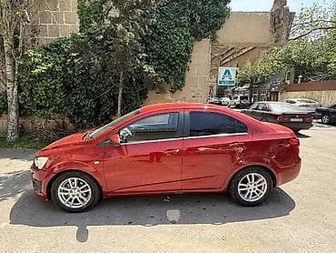gubre satisi: Chevrolet Aveo sedan – qırmızı rəng Xüsusiyyətlər və komplektasiya: - — 7