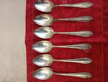 qaşıq desti: Gümüş rəngli antik üslubda stol qaşıq‑çəngəl dəsti Tərkib: - Müxtəlif — 5