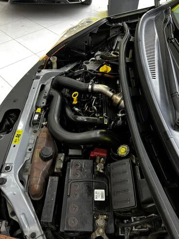 qadın üçün maşınlar: Nissan Note: 1.5 l | 2007 il Universal — 14