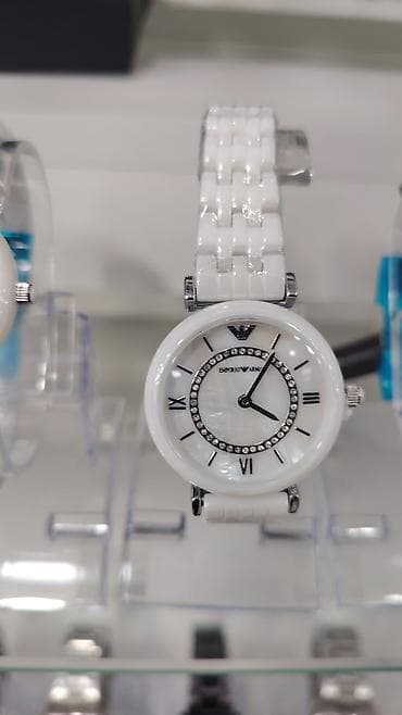 armani canta: Emporio Armani qadın saatları – zərif keramika kolleksiyası • Korpus — 7
