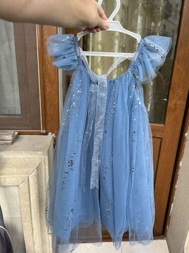 tikdirmek ucun don modeli: Uşaq paltarı – mavi rəngdə, tüllü və parıltılı dizayn Cemi bir defe — 3