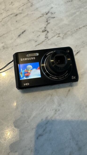 Samsung pl110 digital fotoaparat 2 ekranli ( selfi kamerasi) var -