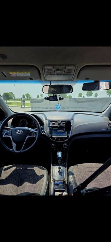 kia forte 2017: Hyundai Accent: 1.4 l | 2015 il Sedan — 7