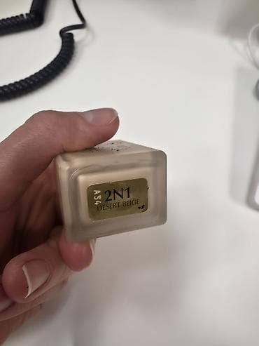 Estee Lauder tonal krem — 1